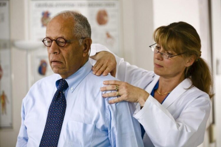 Women’s Pain Medication Less Effective, Study Shows